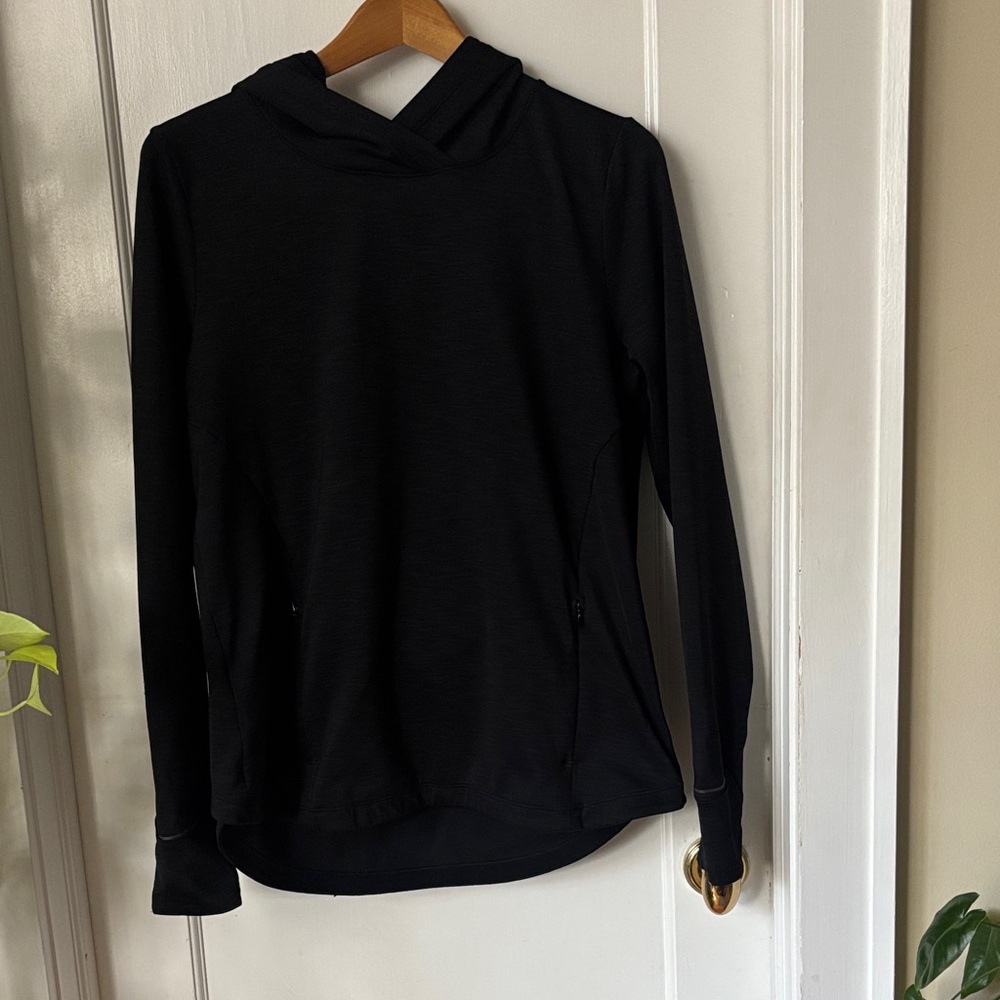 Athleta Boot Camp Pullover Cross Back Hoodie Black - Large like new